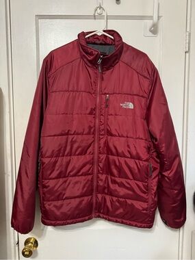 The North Face Men's XL Maroon Insulated Primaloft Quilted Jacket